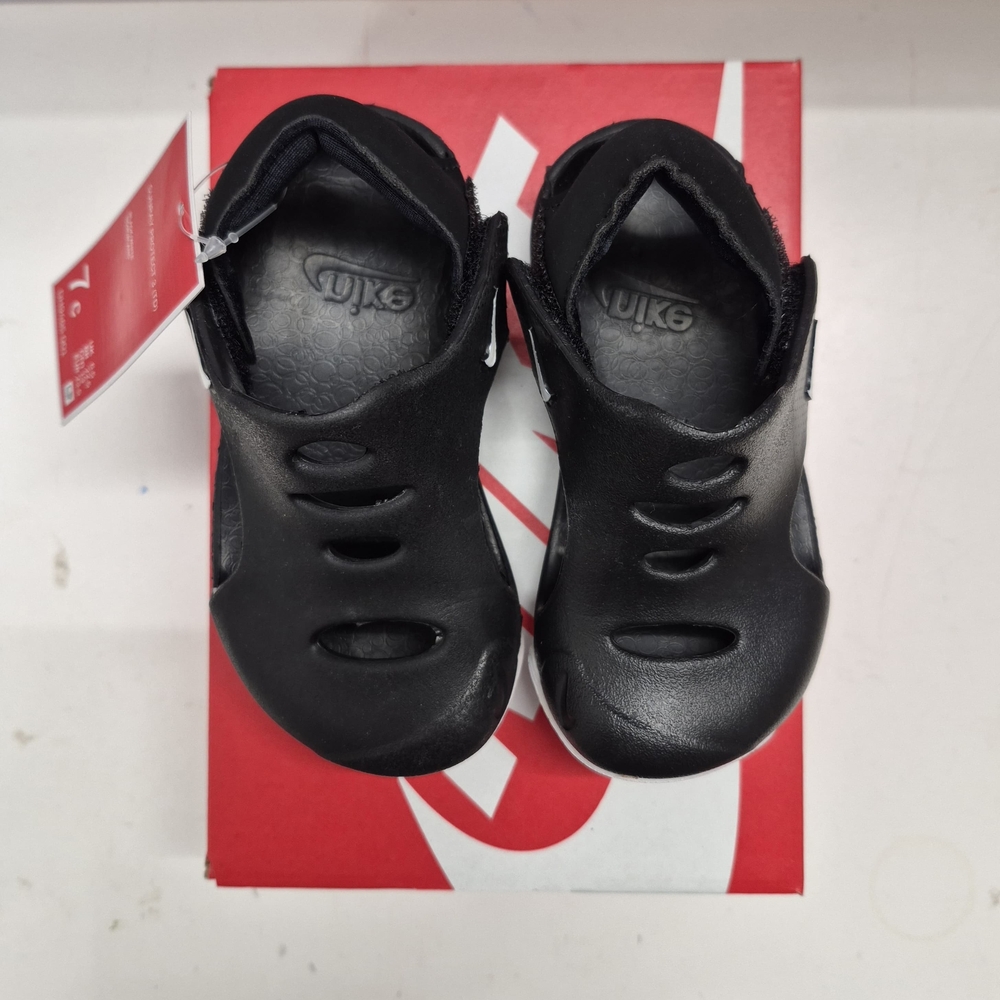 Nike Sunray Protect 3 TD Kids Black White Slip-On Sandal 7C DH9465-001 Cut-Outs